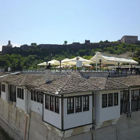 Kodra 3*