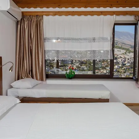 호텔 Kodra Gjirokastër
