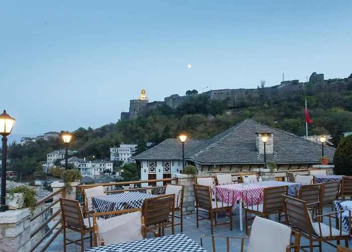 Kodra מלון Gjirokastër