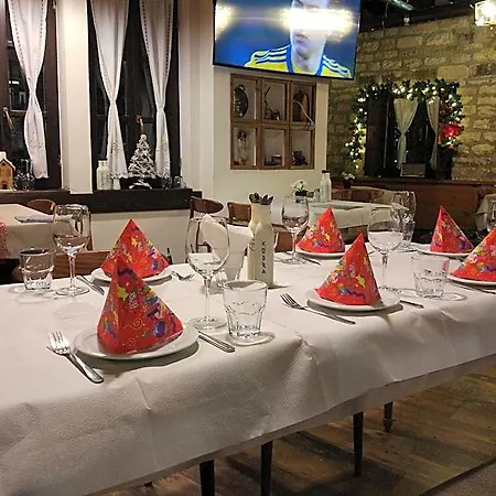 Hotel Kodra 3*