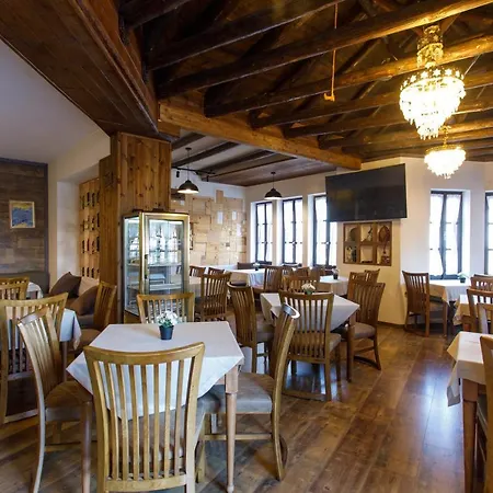 Kodra Hotel Gjirokastër