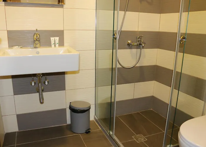 Kodra 3* Gjirokastër